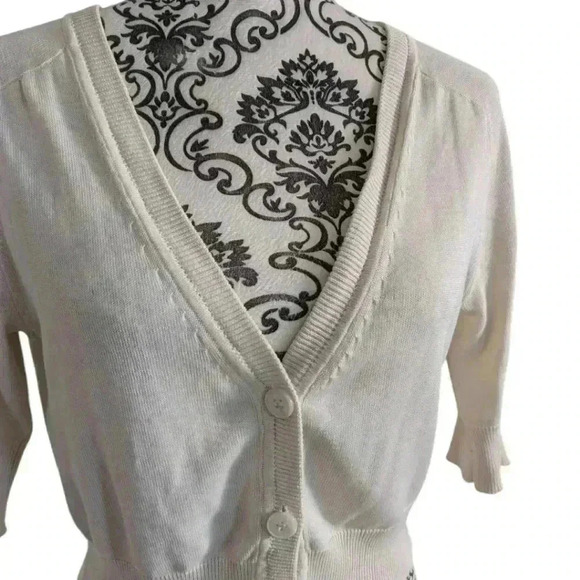 Maggy London Cardigan Preppy Academic Women Med Twee Dainty Silk V Neck Cream - Picture 5 of 10